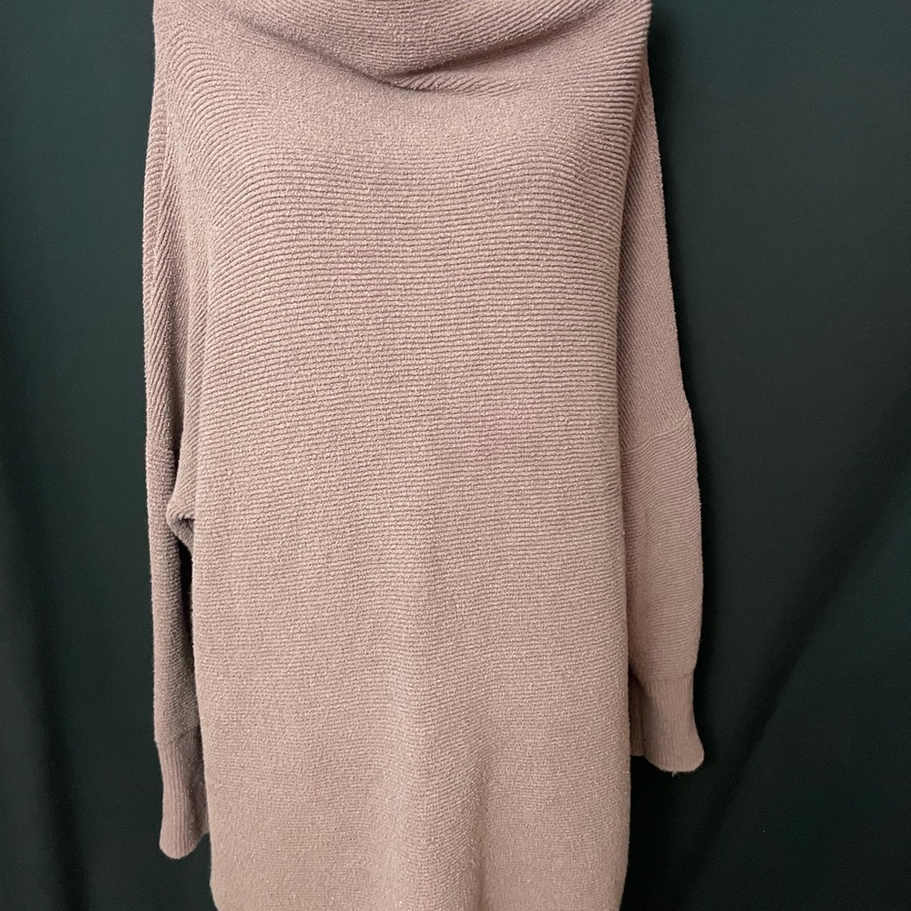 Free People Wide Mock Knit Ribbed Tunic Sweater in Nutmeg - Size M